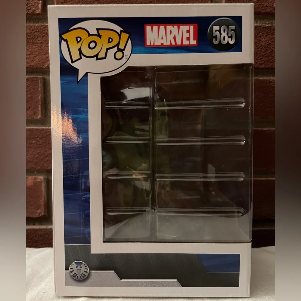 Funko Pop! Deluxe Marvel Avengers Hulk #585